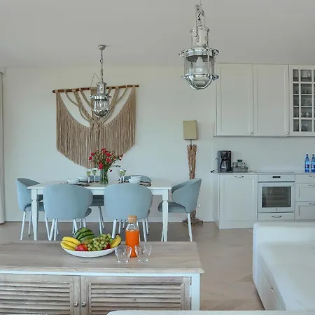 Perlowy Z Bezposrednim Widokiem Na Morze- Nadmorski Luksus