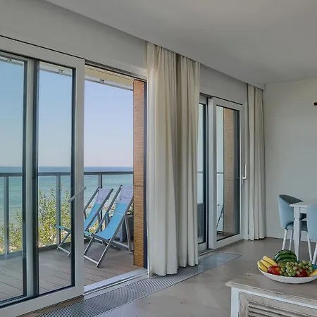 Perlowy Z Bezposrednim Widokiem Na Morze- Nadmorski Luksus Apartamento Ustronie Morskie